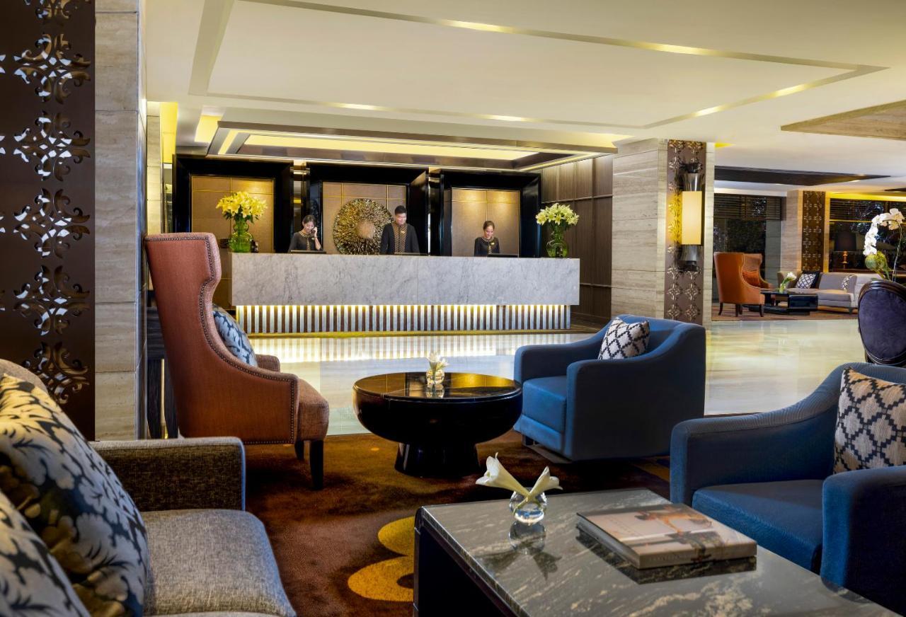 Hotel Royal Ambarrukmo Yogyakarta à Maguwo Extérieur photo